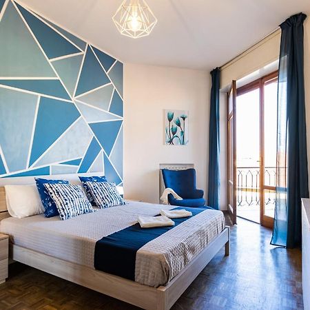 Blue Wave Apartment Arona - Lago Maggiore Kültér fotó