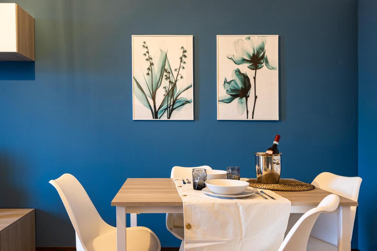 Blue Wave Apartment Arona - Lago Maggiore Kültér fotó